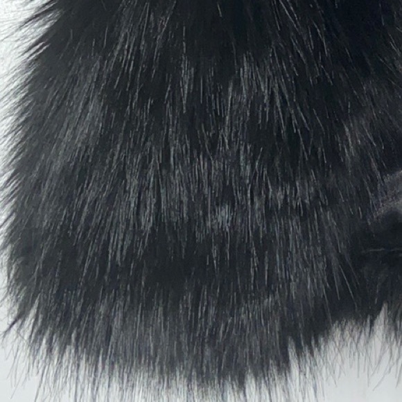 Polo Ralph Lauren Girls Black Faux Fur Vest Toddler sz 3/3T - Picture 3 of 4